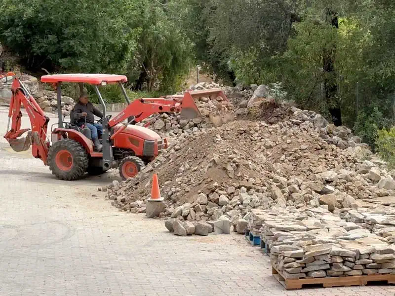 Stones are ready for stone-veneer