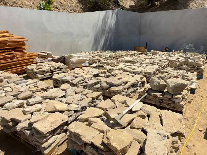 making our stone-veneer